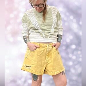 Free People We The Free Yellow Cut Off Distressed CRVY Denim Shorts 33